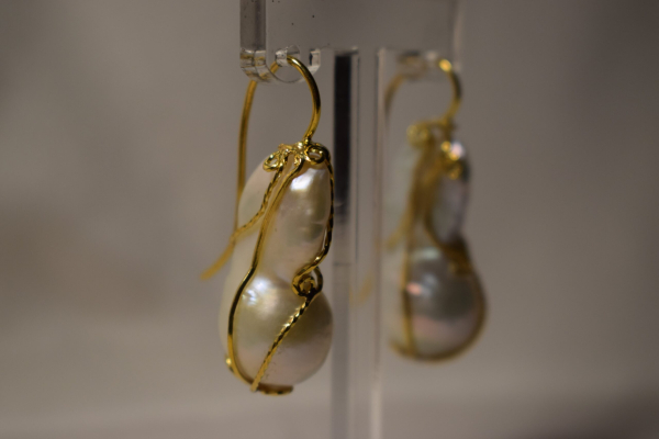 Pendientes perla barroca