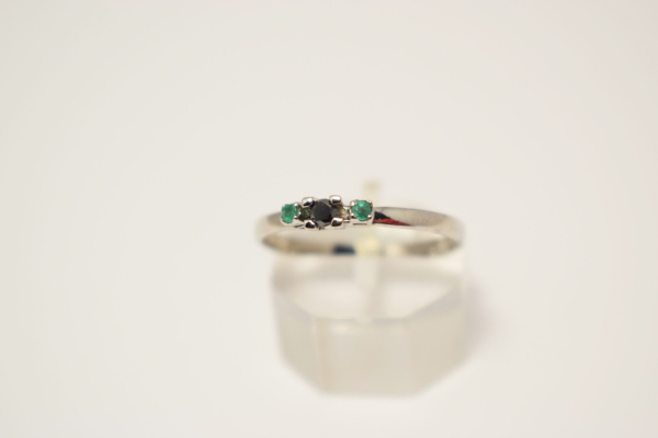 Anillo black diamond 1